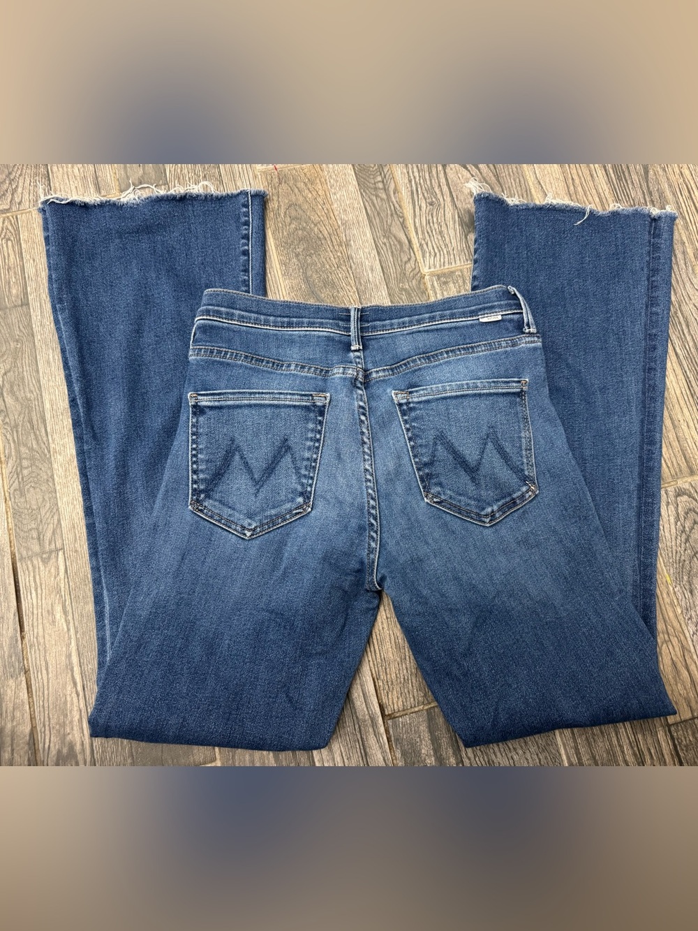 Mother Women’s The Weekender Fray Jeans - size 27